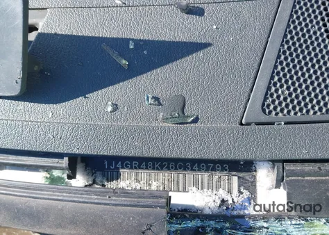 2006 Jeep Grand Cherokee Laredo z USA, uszkodzony, nr VIN 1J4GR48K26C349793